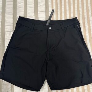 Lululemon 7in inseam 31 warpstream short Black